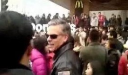 外国吃瓜群众现场视频大全,外国吃瓜群众现场视频大盘点