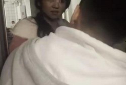 背对男友吃瓜视频大全