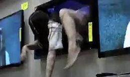 整蛊好友吃瓜视频,整蛊视频背后的欢乐与惊喜