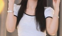 大一跳舞吃瓜视频完整版,校园生活趣味横生