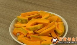 小瓜适合做什么菜吃呢视频,解锁小瓜的多变美味