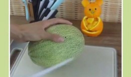 哈密瓜怎么切小孩吃视频