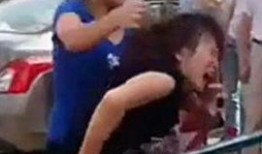 吃瓜女生扇巴掌视频在线观看,吃瓜女生扇巴掌视频引发网友热议