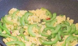 带你吃瓜做饭视频大全,吃瓜做饭视频大全精选