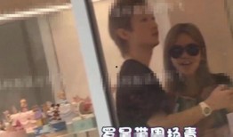 背对男友吃瓜视频大全