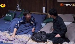 女子吃瓜被撞视频大全,视频大全揭示惊险一幕