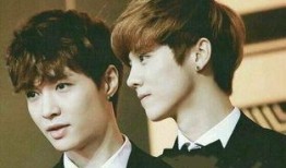 鹿晗和张艺兴吃瓜视频大全,娱乐圈幕后趣闻一网打尽