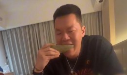 韩国留学渣男吃瓜视频,视频揭露留学生活中的道德沦丧