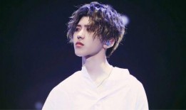 蔡徐坤直播吃瓜视频下载,趣味横生瞬间引网友热议