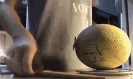 阿瓜带你吃瓜搞笑视频,带你领略吃瓜乐趣，笑出腹肌！