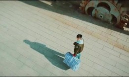 男子拍视频吃瓜闹矛盾,男子拍瓜闹矛盾事件回顾