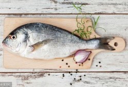 淡水瓜鱼敢吃吗视频,敢吃吗？视频带你探索神秘水生生物