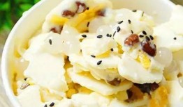 吃瓜少女脆炒酸奶视频,吃瓜少女的甜蜜解压新宠