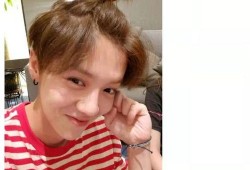 鹿晗有吃瓜吗视频播放,网友热议